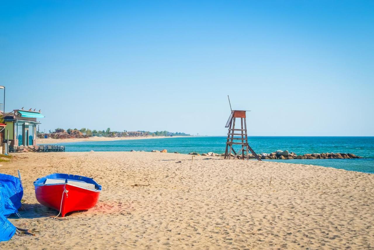 Hotel Strass Paralía المظهر الخارجي الصورة