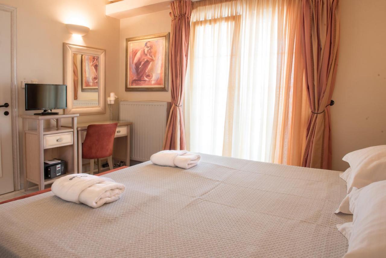 Hotel Strass Paralía المظهر الخارجي الصورة