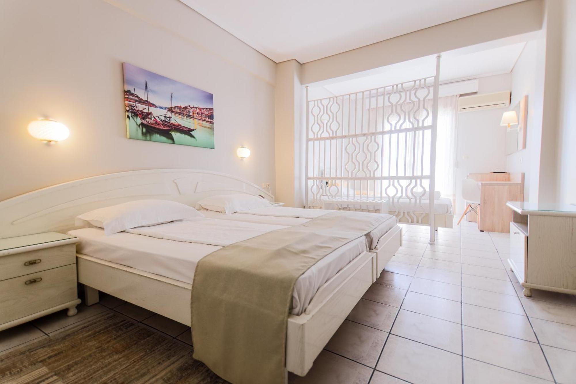 Hotel Strass Paralía المظهر الخارجي الصورة