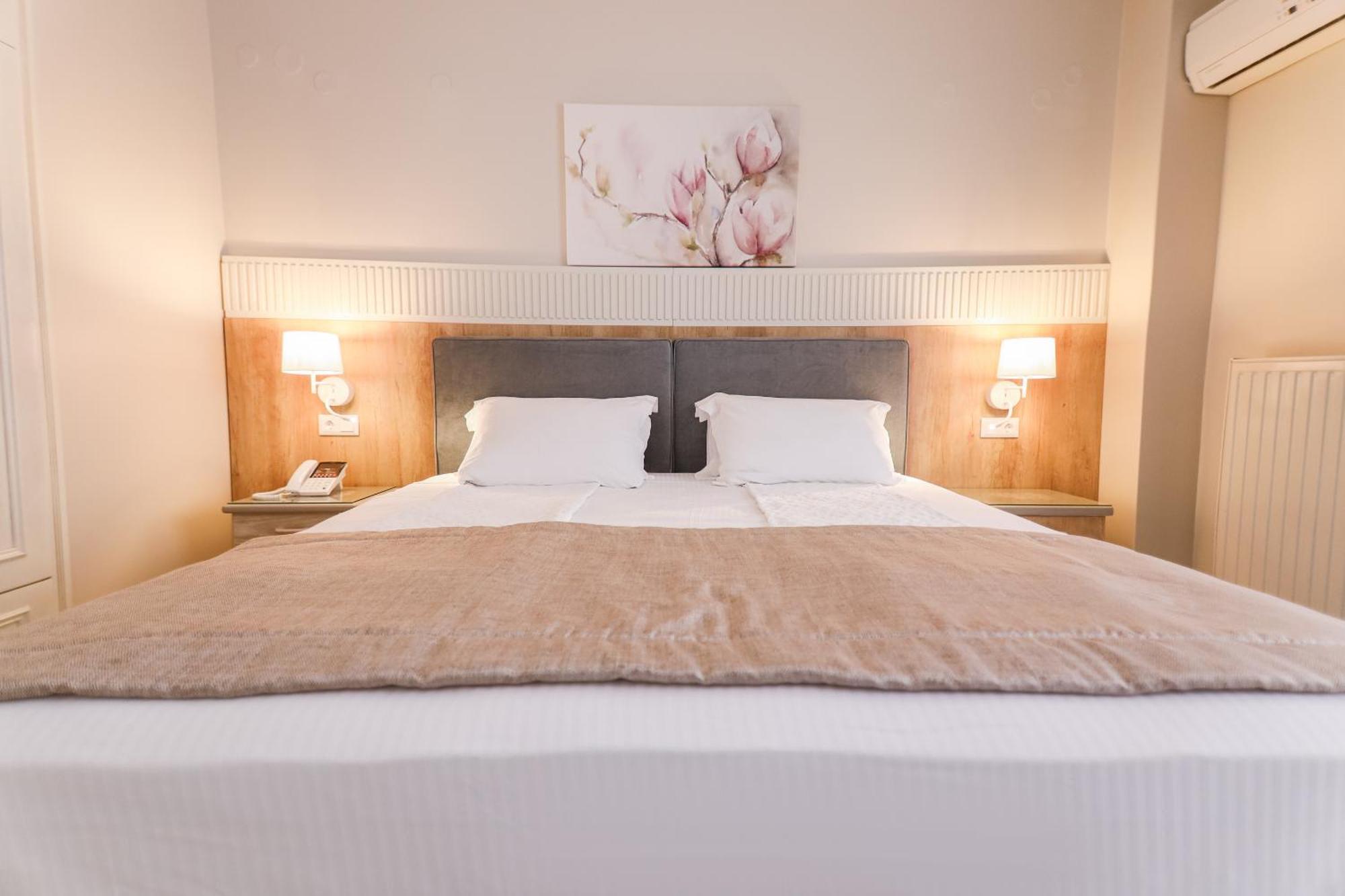 Hotel Strass Paralía المظهر الخارجي الصورة