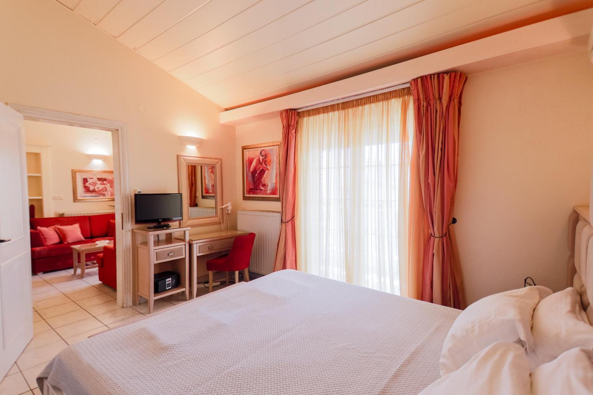 Hotel Strass Paralía المظهر الخارجي الصورة
