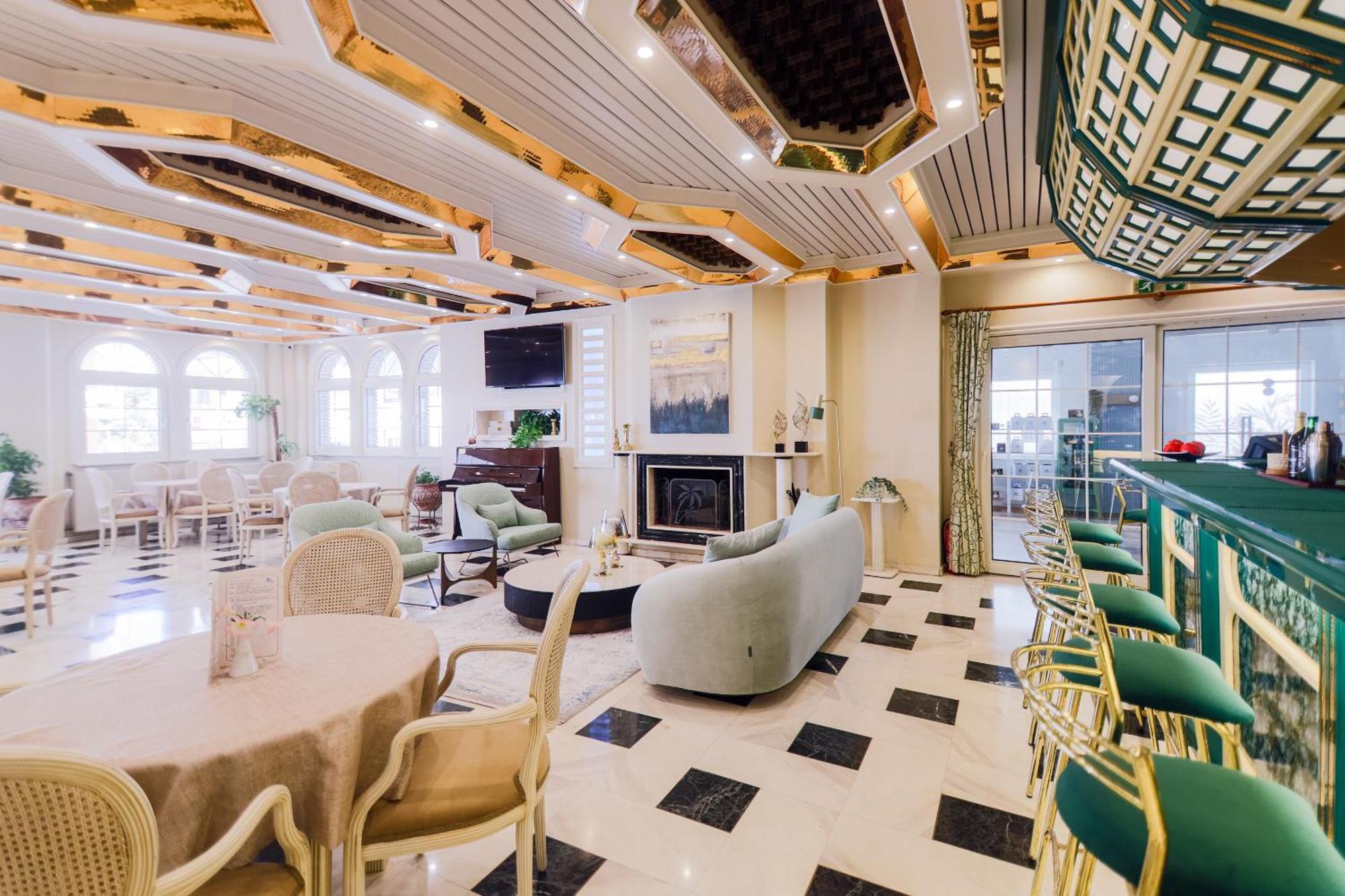 Hotel Strass Paralía المظهر الخارجي الصورة