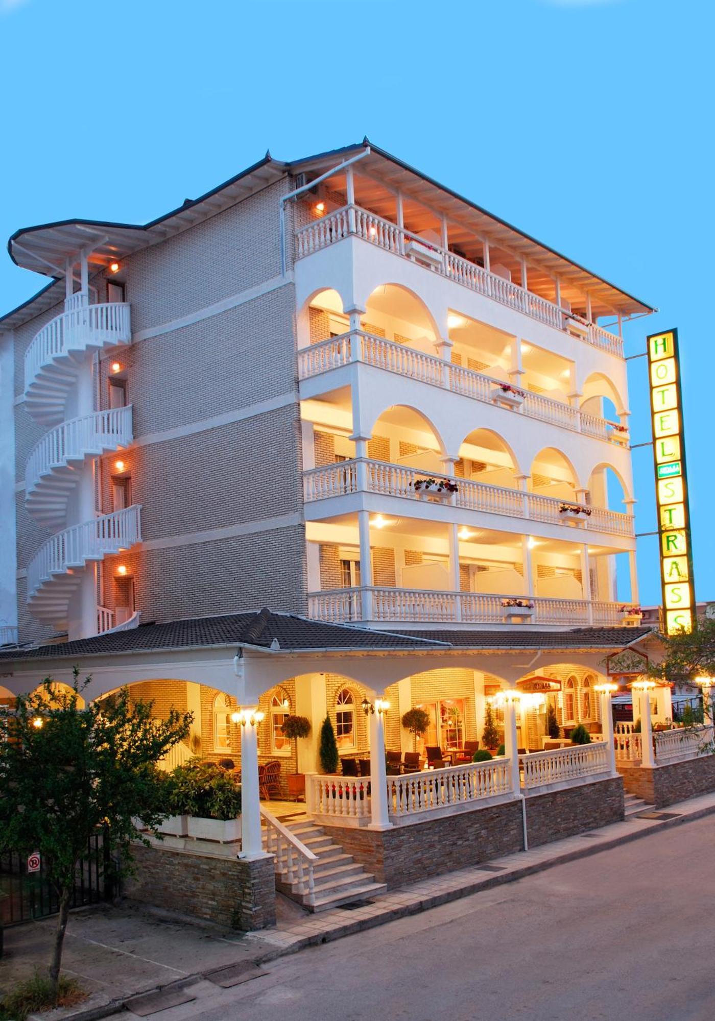 Hotel Strass Paralía المظهر الخارجي الصورة