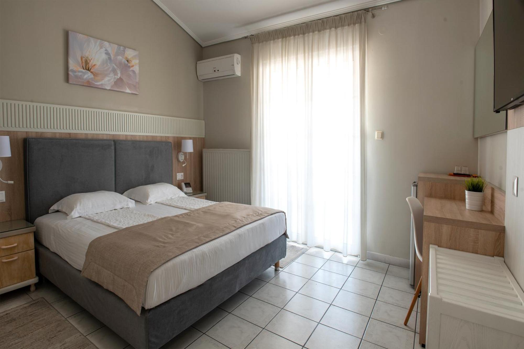 Hotel Strass Paralía المظهر الخارجي الصورة