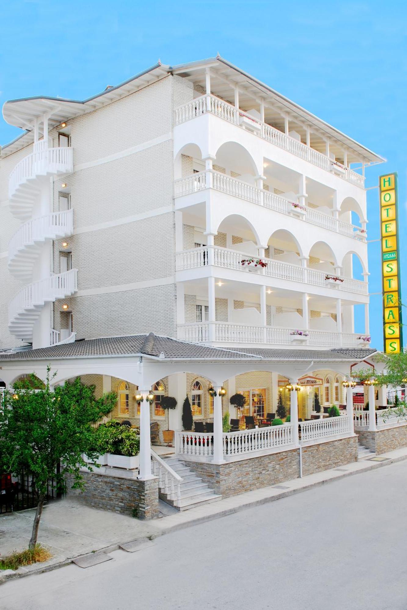Hotel Strass Paralía المظهر الخارجي الصورة