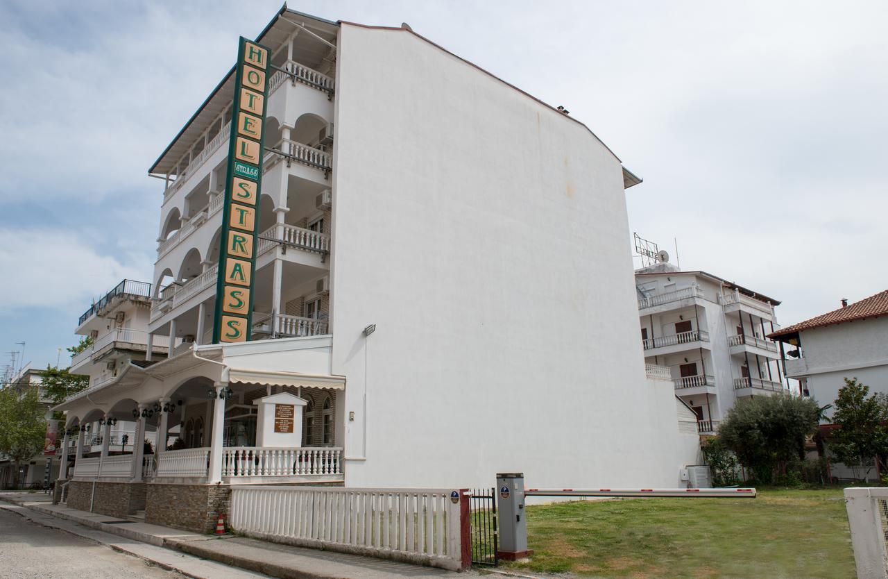 Hotel Strass Paralía المظهر الخارجي الصورة