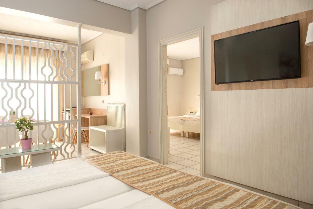 Hotel Strass Paralía المظهر الخارجي الصورة